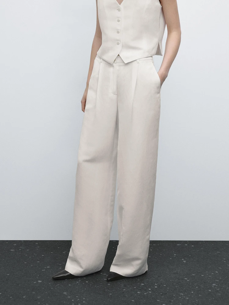 Linen blend trousers with buckle detail