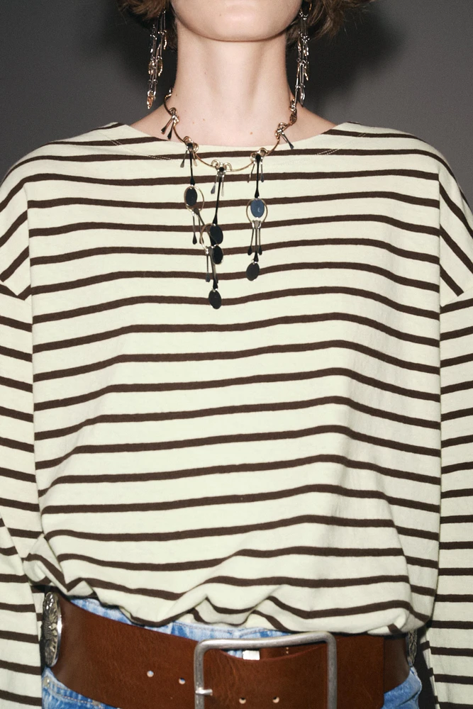 STRIPED LONG SLEEVE T-SHIRT