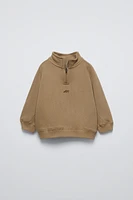 ZIP SWEATSHIRT