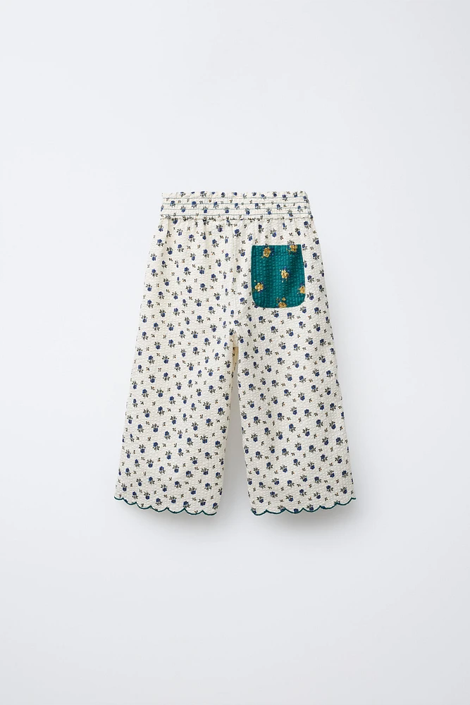 PANTALON IMPRIMÉ FLEURS