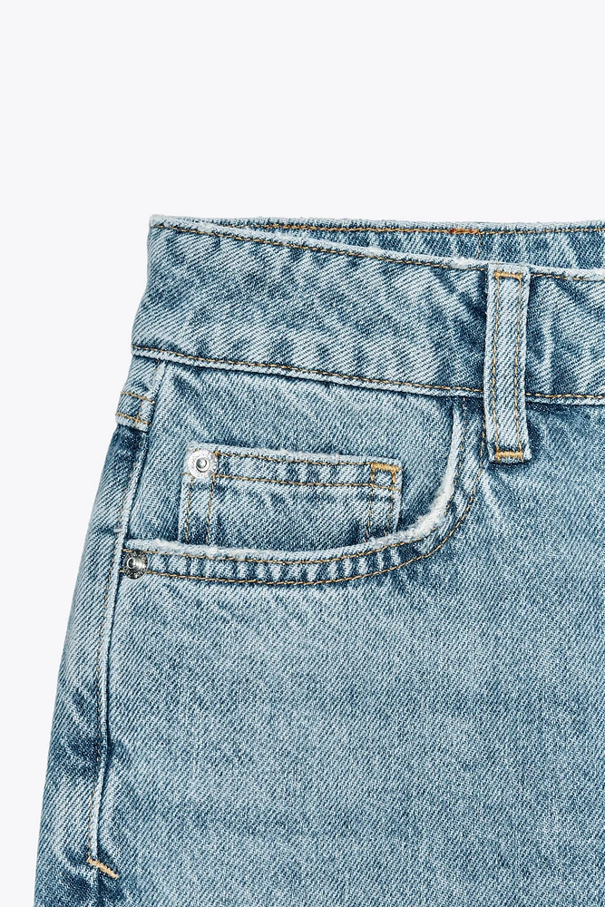 Z1975 HIGH-WAIST MOM FIT JEANS