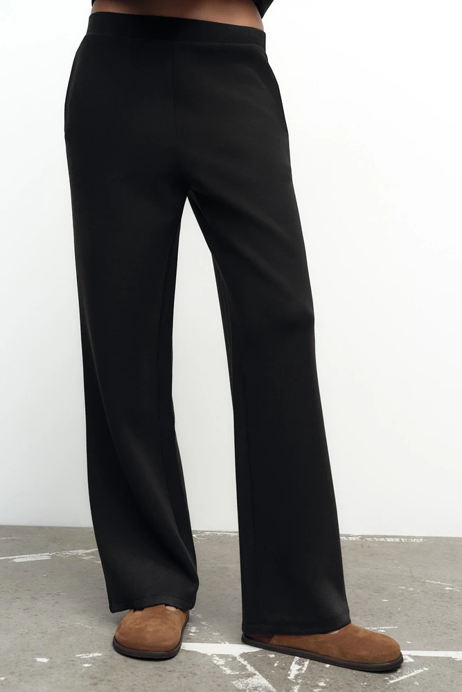 FLOWY PANTS