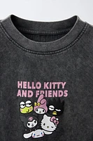 T-SHIRT EFFET DÉLAVÉ IMPRIMÉ HELLO KITTY AND FRIENDS © SANRIO