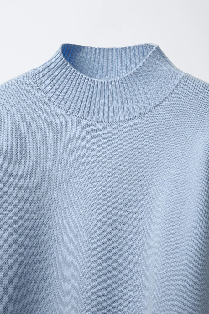 MOCK NECK KNIT SWEATER