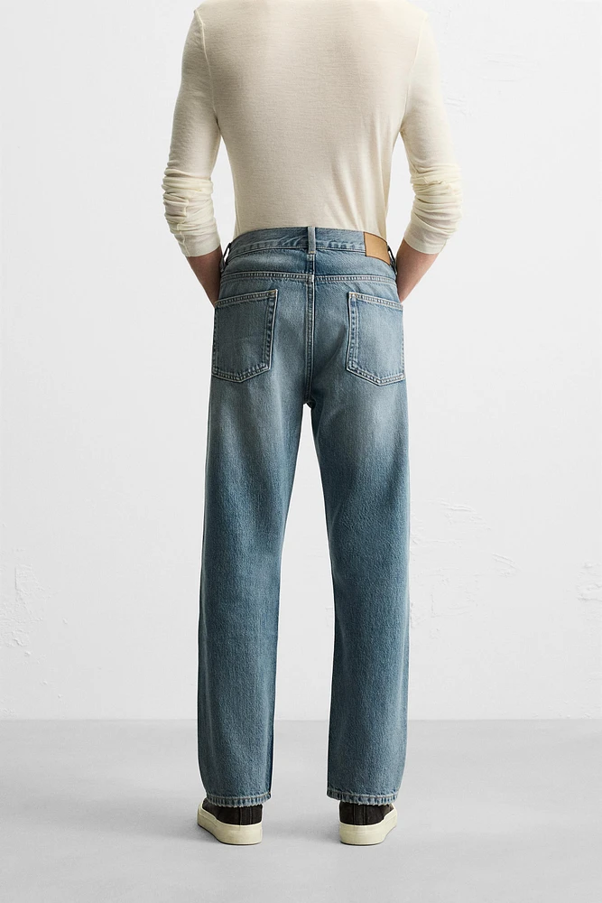 JEAN STRAIGHT FIT REGULAR DÉCHIRÉ
