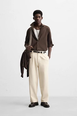 PLEATED STRAIGHT FIT PANTS