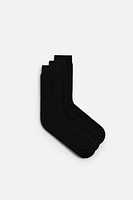 LIGHTWEIGHT SOCKS THREE-PACK