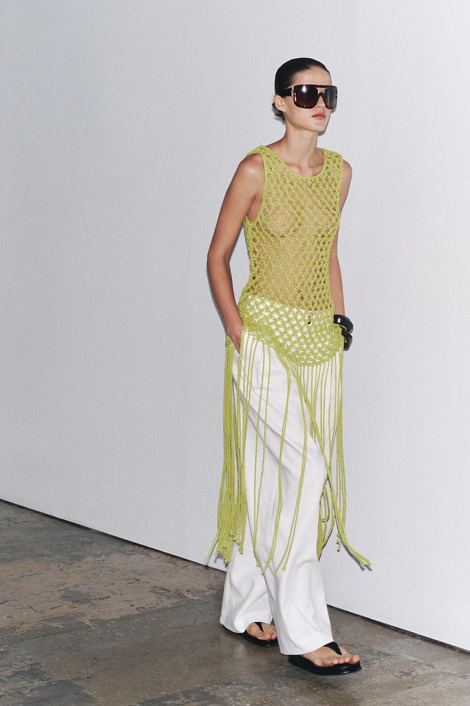 TOP EN MAILLE ET CROCHET À FRANGES