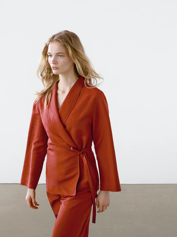 Flowing linen blend kimono with tuxedo-style collar