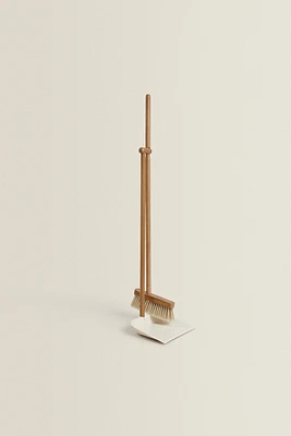 ENSEMBLE BALAI PELLE BOIS