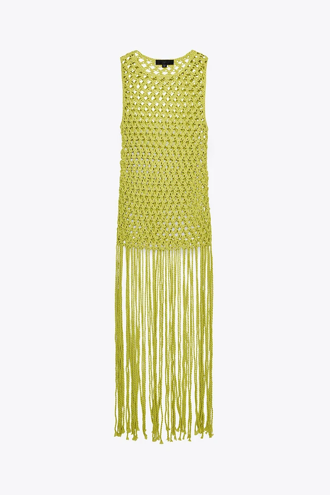 TOP EN MAILLE ET CROCHET À FRANGES
