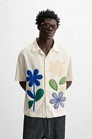 CHEMISE À PIÈCES CONTRASTANTES