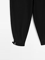 Pantalon bouffant avec boucle dans le bas