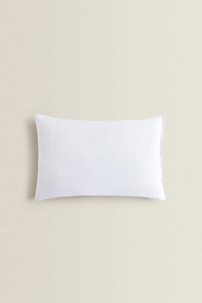 BASSINET AND MINI CRIB PILLOW INSERT
