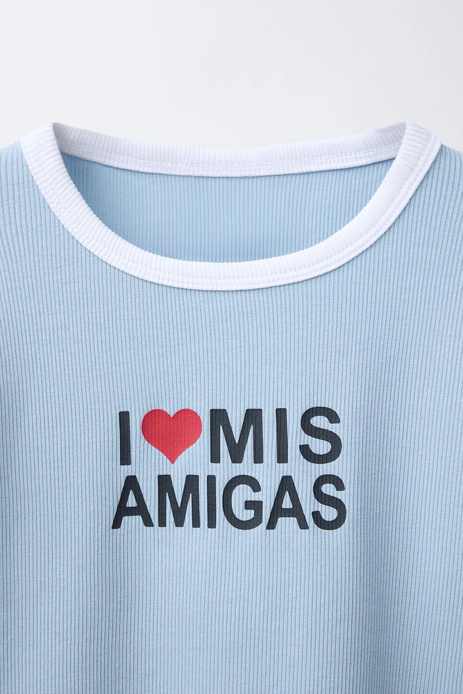 CONTRAST TEXT RIBBED T-SHIRT