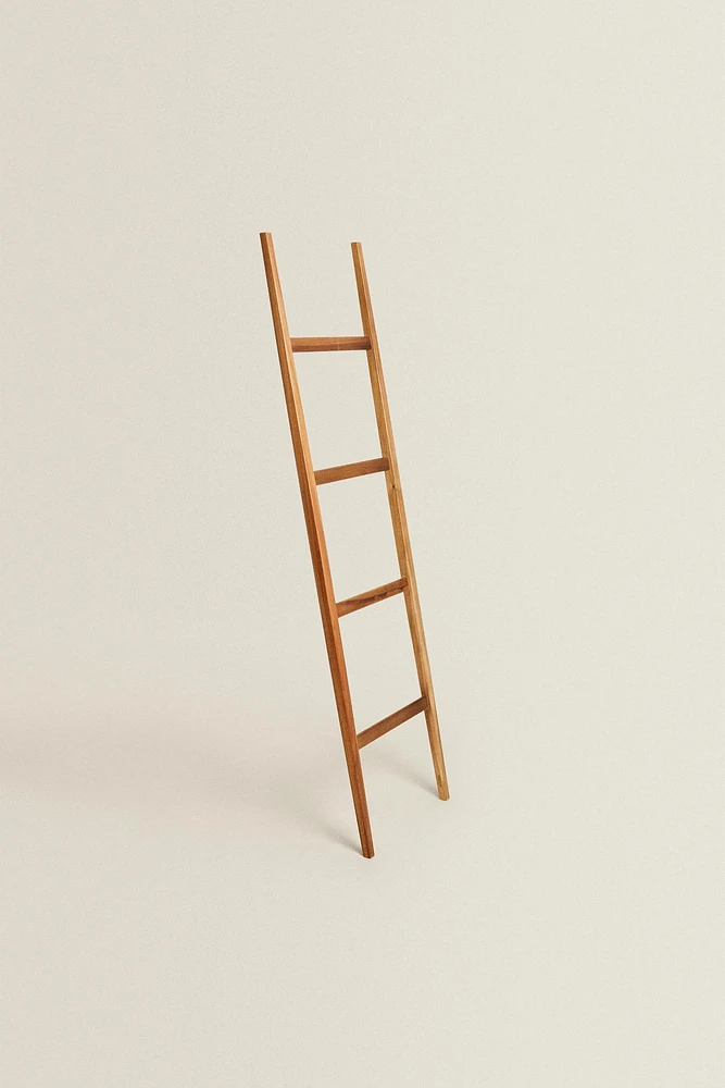 ACACIA TOWEL RACK
