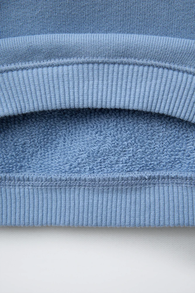 QUILTED CAR SWEATSHIRT