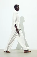 PANTALON EN CRÊPE À JAMBES LARGES