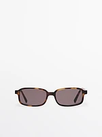 Lunettes de soleil rectangulaires petit format