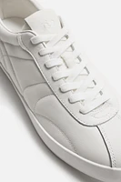 TOPSTITCHED SNEAKERS