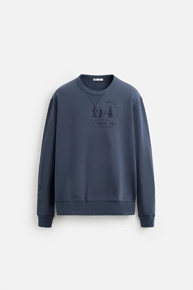 TEXT WASHED SWEATSHIRT