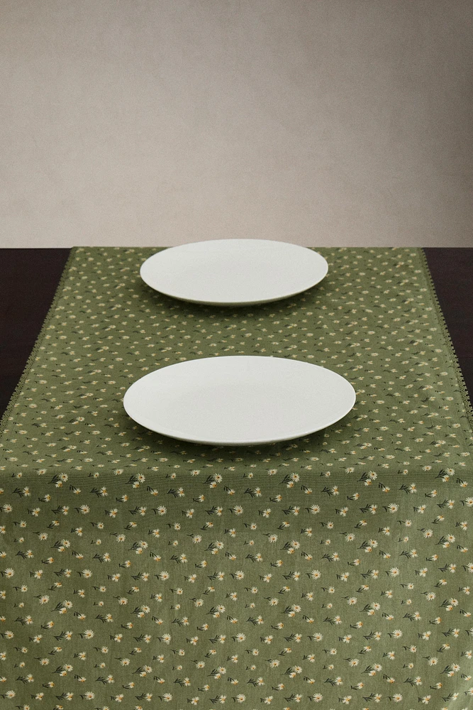 CHEMIN DE TABLE COTON MARGUERITES