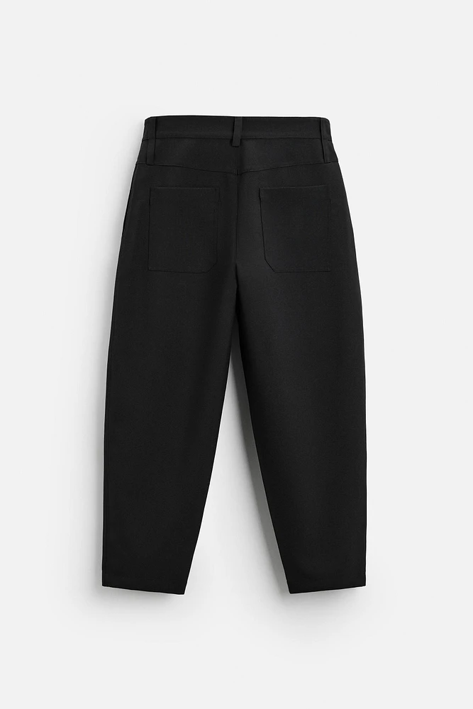 PLEATED BALLOON FIT PANTS