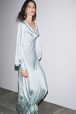 OPEN BACK SATIN EFFECT DRESS