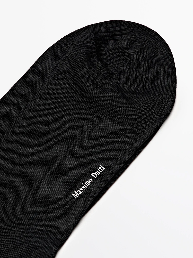 Plain smart socks