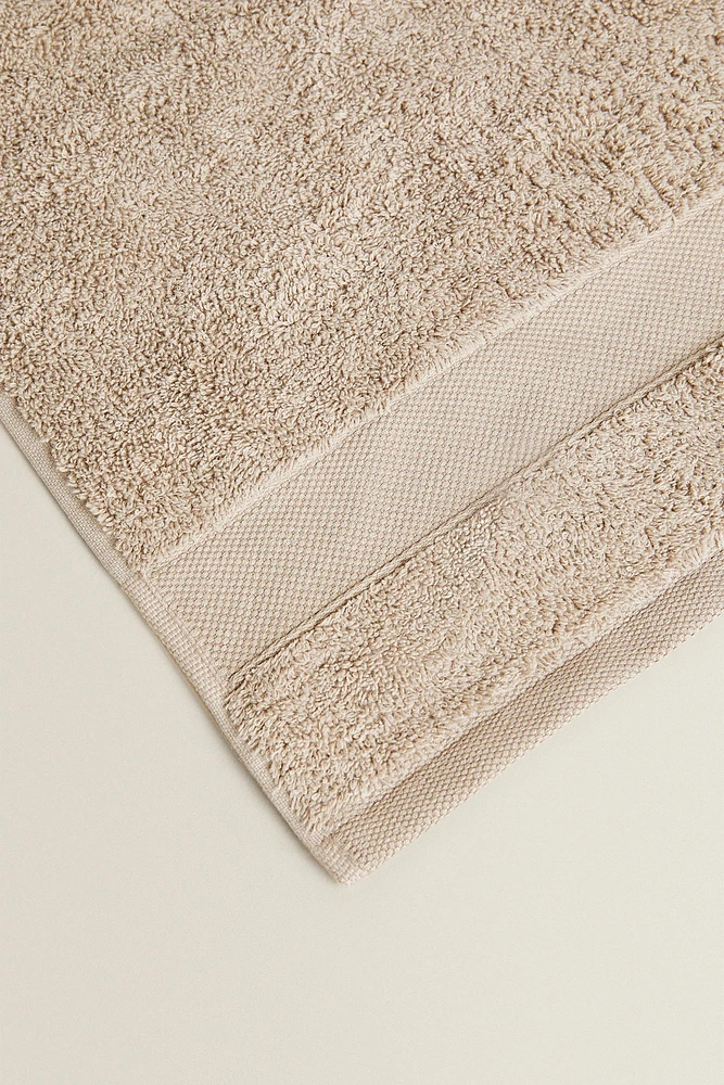SERVIETTE DE BAIN COTON PREMIUM