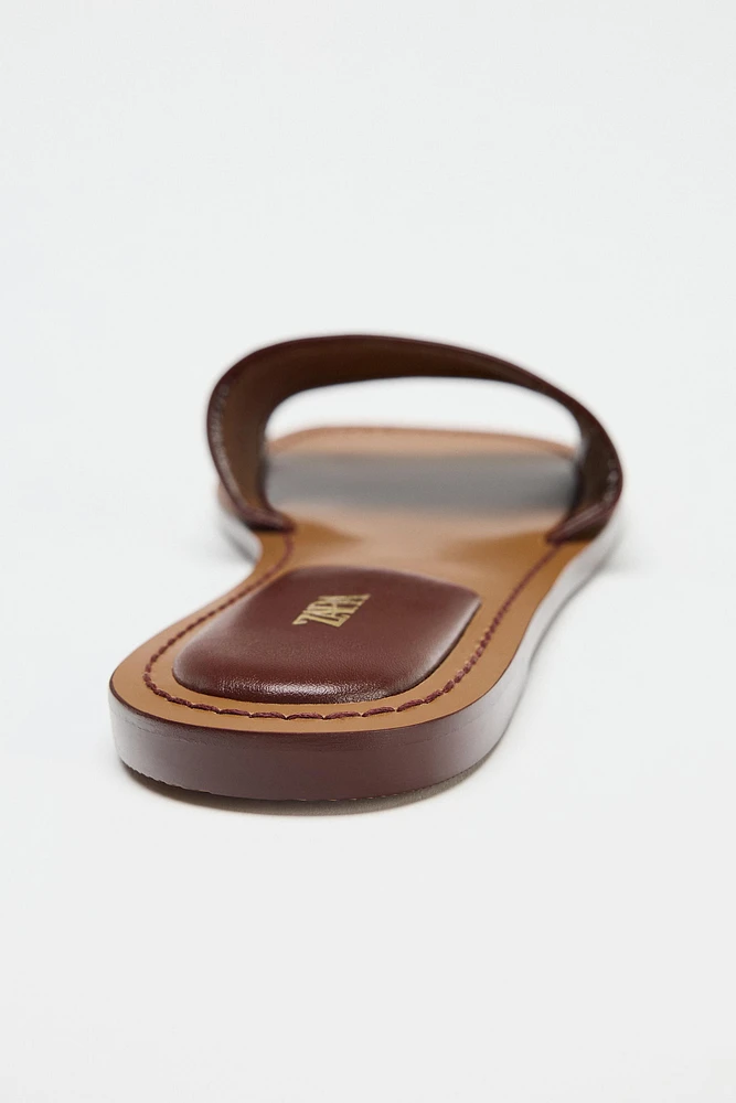 SOFT LEATHER SLIDES