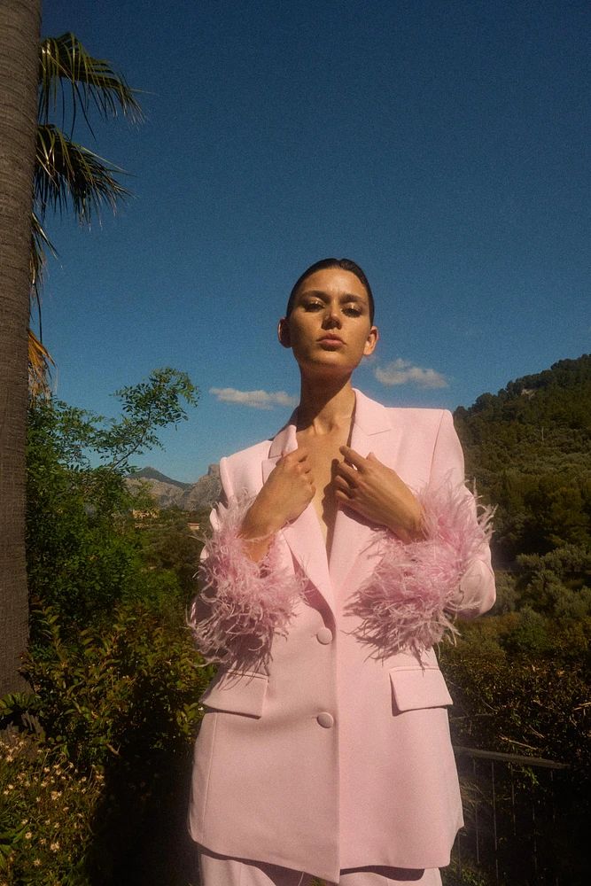 BLAZER MANCHES PLUMES