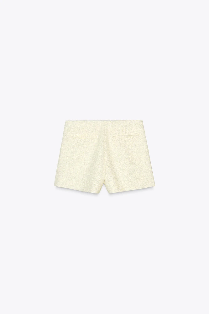 TEXTURED SHORTS WITH GOLD BUTTONS