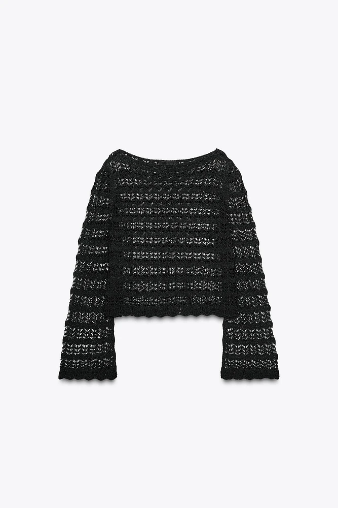PULL COURT EN MAILLE POINTELLE