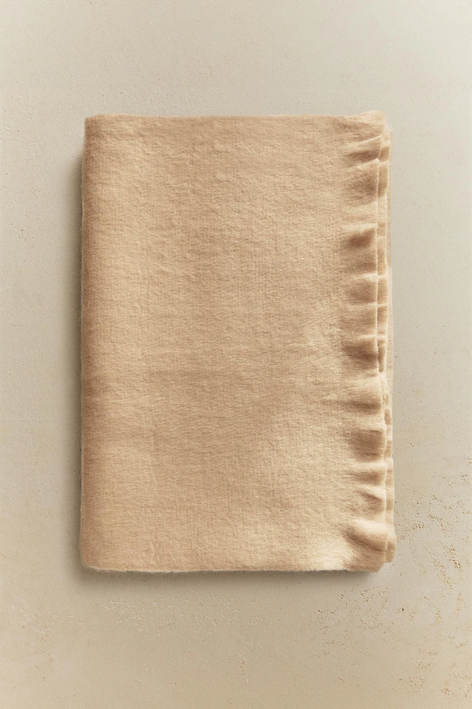 FRINGED BLANKET