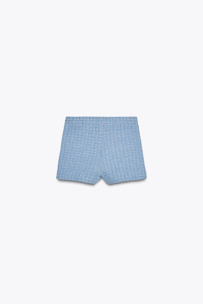 HIGH-WAISTED STRETCH SHORTS
