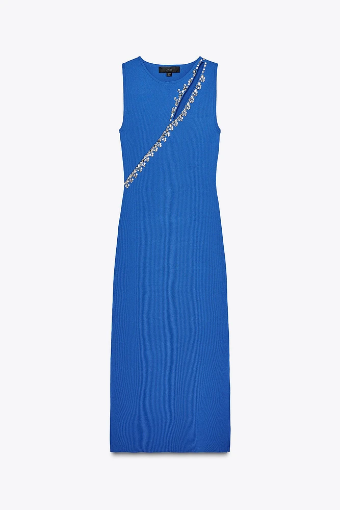 ROBE EN MAILLE AJOURÉE BIJOUX