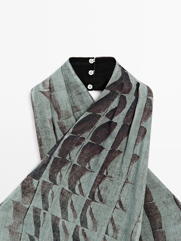 Print top with surplice neckline