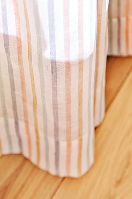 MULTICOLORED STRIPED CURTAIN