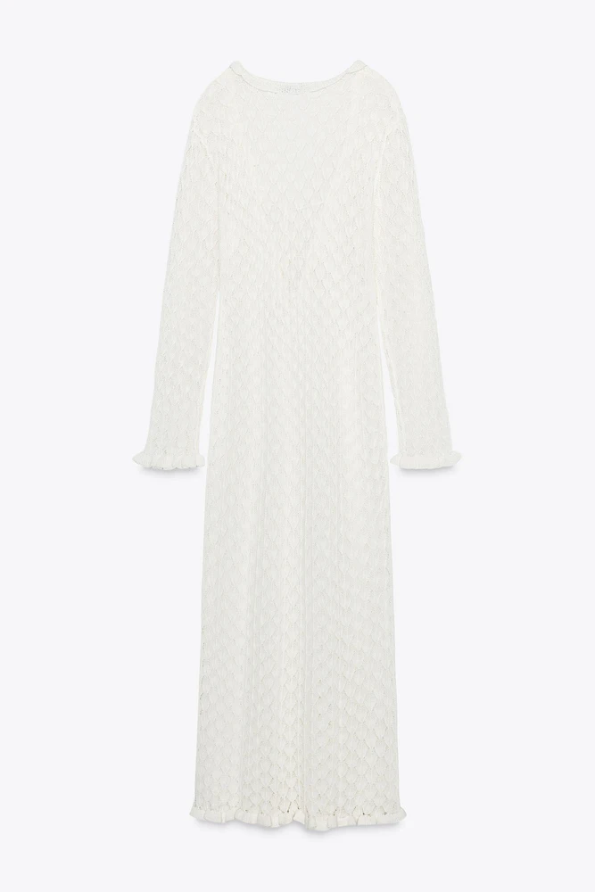 ROBE LONGUE EN MAILLE POINTELLE À VOLANTS