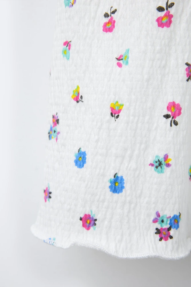 TEXTURED FLORAL T-SHIRT