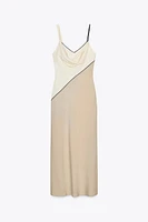 ROBE MI-LONGUE EN MATIÈRES VARIÉES