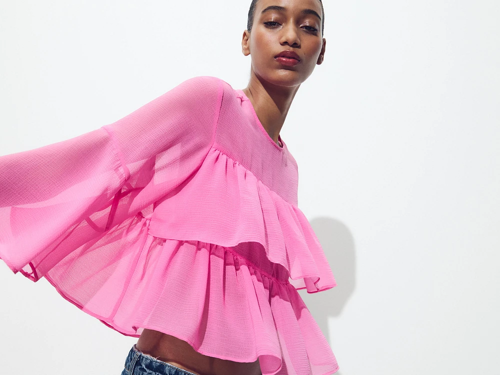 RUFFLED BLOUSE