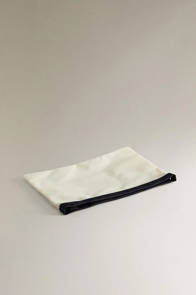 TROUSSE DE TOILETTE GRAND FORMAT WATERPROOF