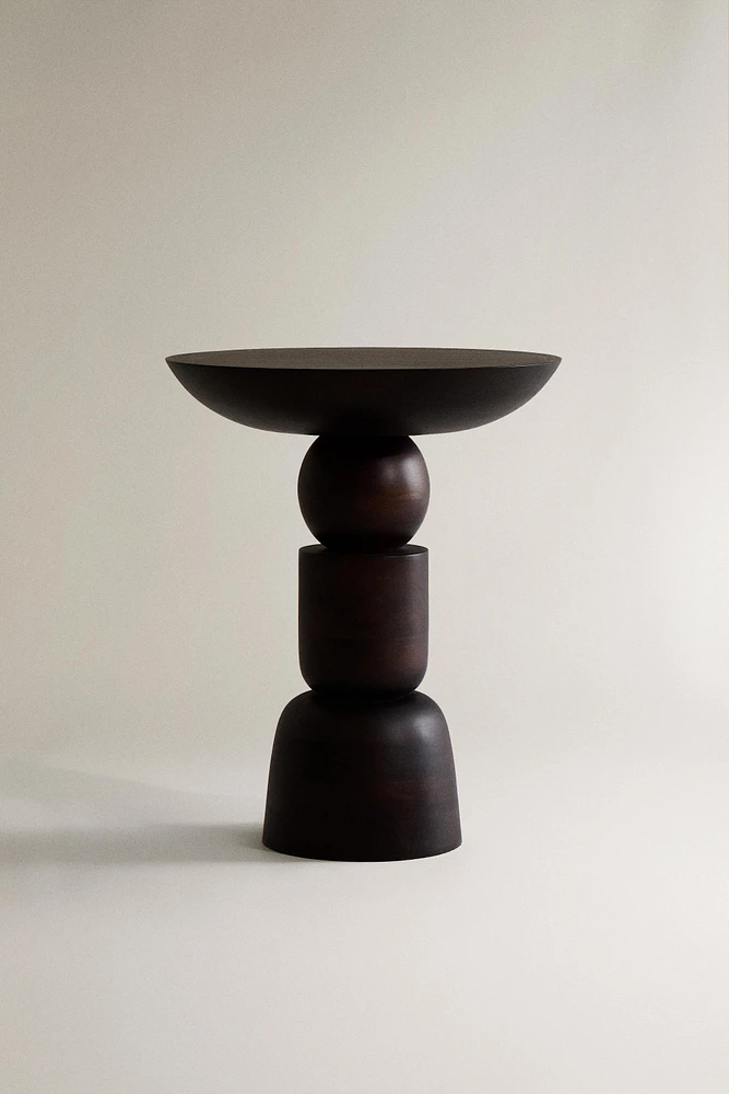 WOODEN SIDE TABLE