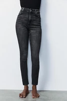 HIGH-WAISTED SCULPT TRF JEANS