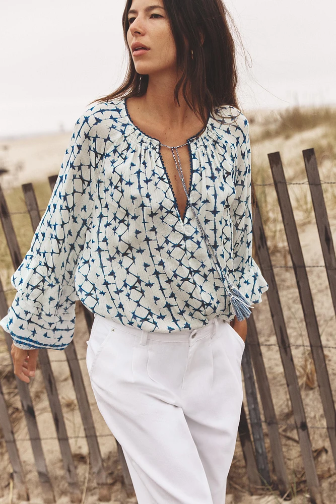 METALLIC THREAD PRINTED BLOUSE
