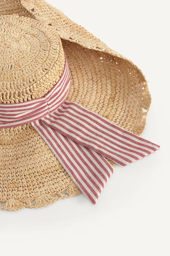 CHAPEAU CAPELINE LACET RAYURES ÉDITION LIMITÉE