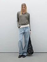 Linen V-neck knit sweater