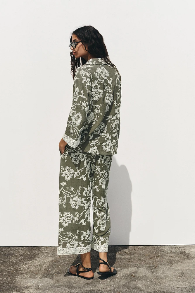 PANTALON BRODÉ GUIPURE BAS